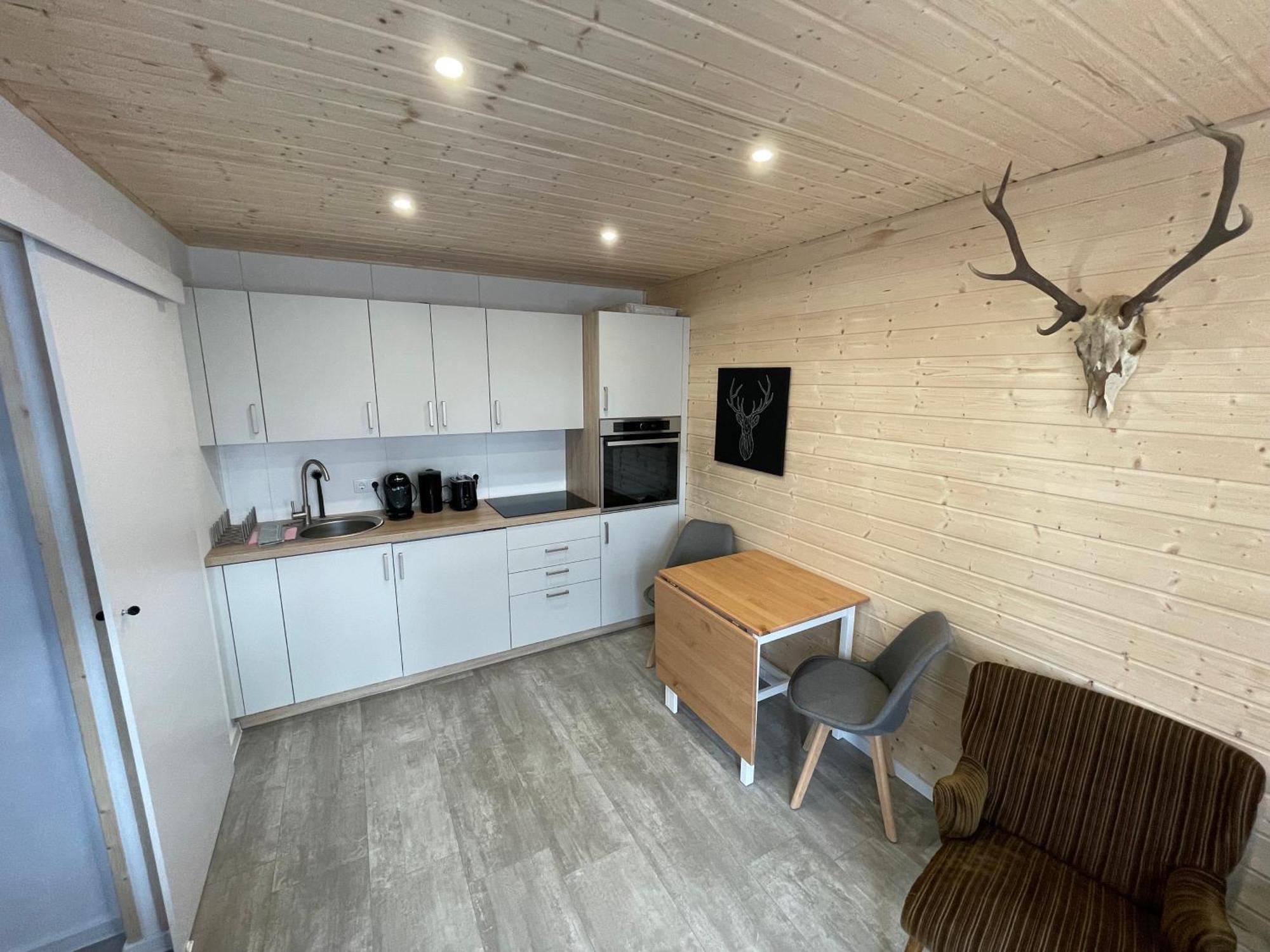 Tinyhaus #4 Huelben - Ortsrand - Kostenlose Parkplaetze Hulben Bagian luar foto