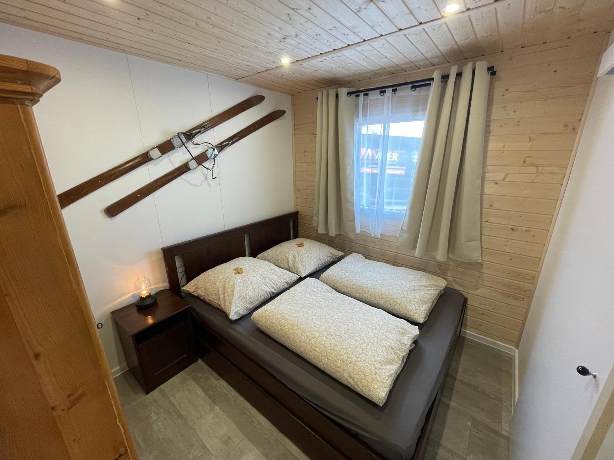 Tinyhaus #4 Huelben - Ortsrand - Kostenlose Parkplaetze Hulben Bagian luar foto